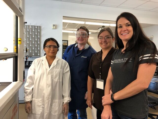 Lab, Laura, Erin, Lacey, Sarahna 2